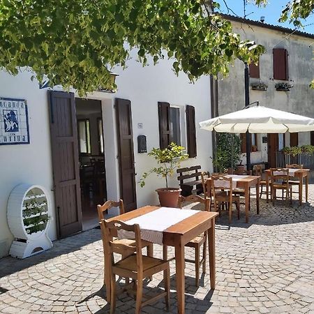Locanda Delle Grotte Di Onferno Hotel Gemmano Eksteriør billede