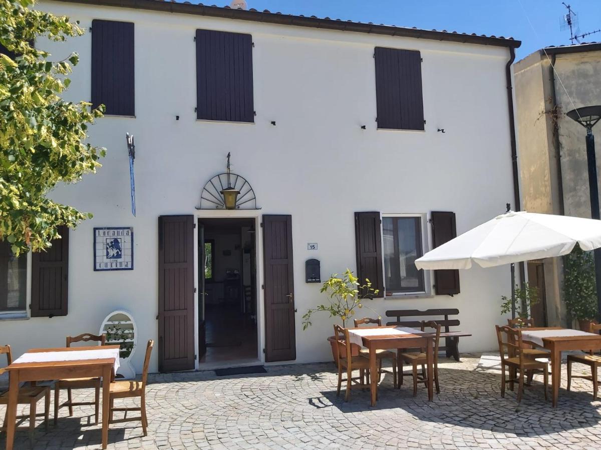 Locanda Delle Grotte Di Onferno Hotel Gemmano Eksteriør billede