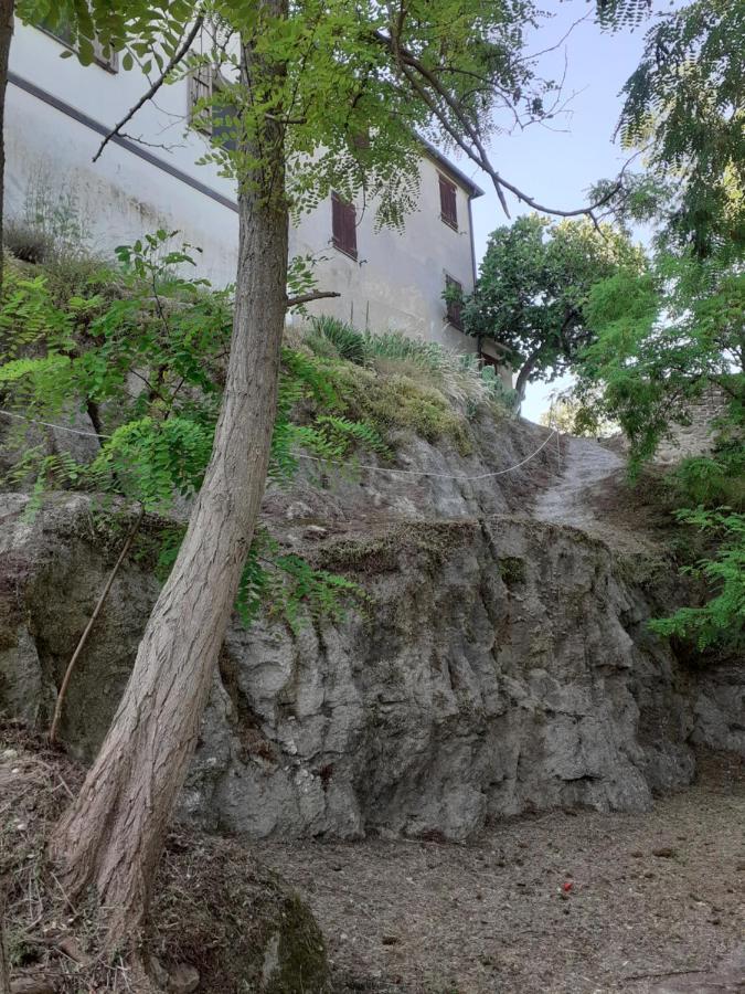Locanda Delle Grotte Di Onferno Hotel Gemmano Eksteriør billede