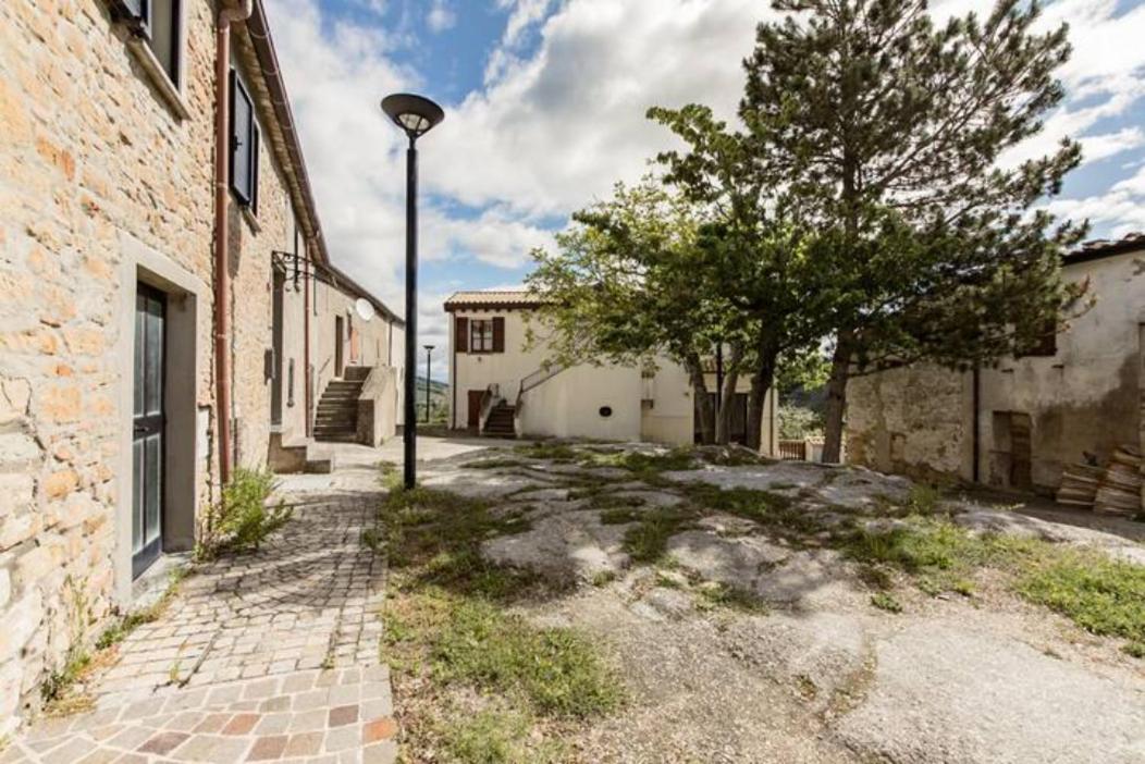 Locanda Delle Grotte Di Onferno Hotel Gemmano Eksteriør billede